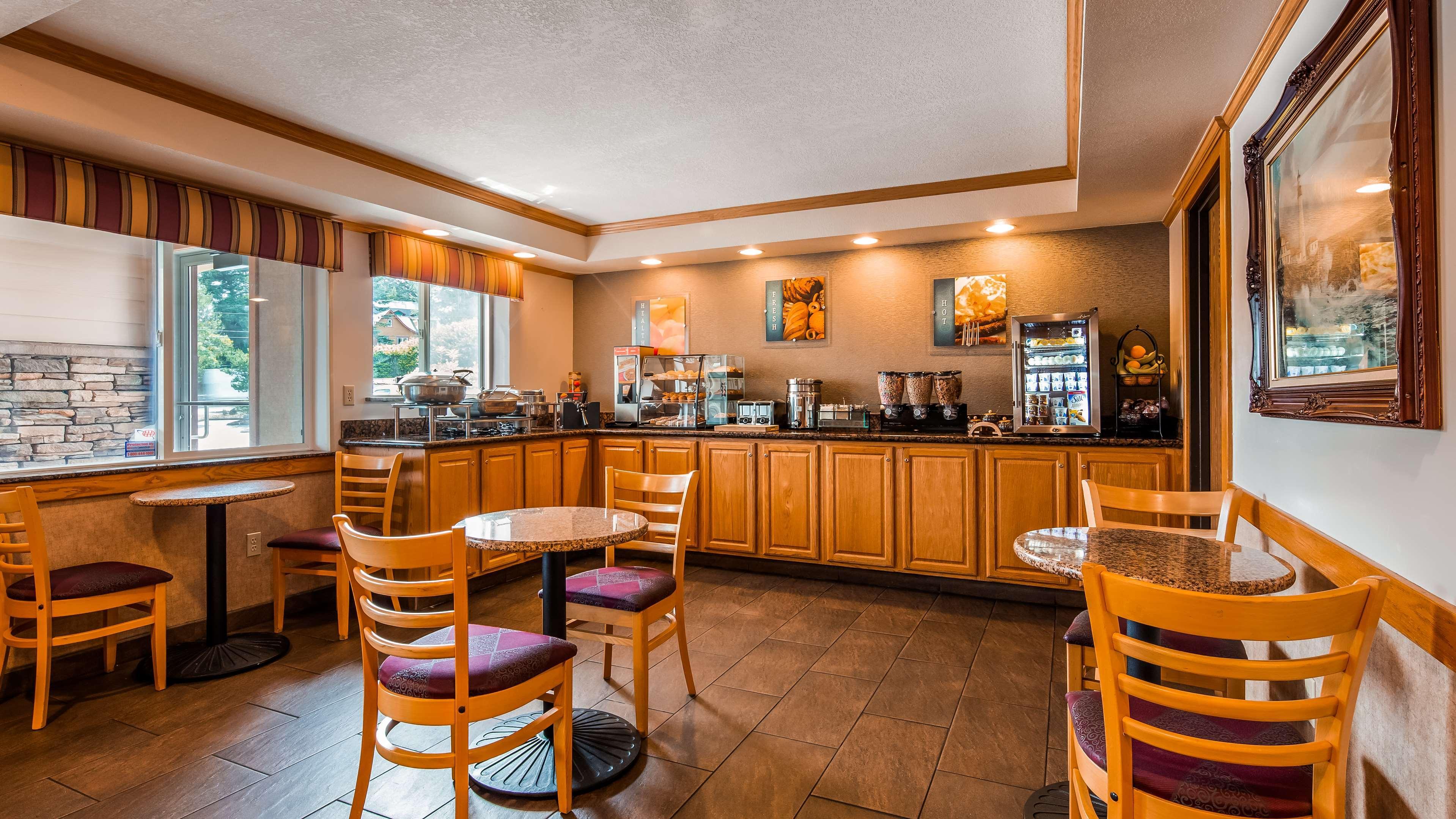 Best Western Plus Landmark Inn Lincoln City Esterno foto